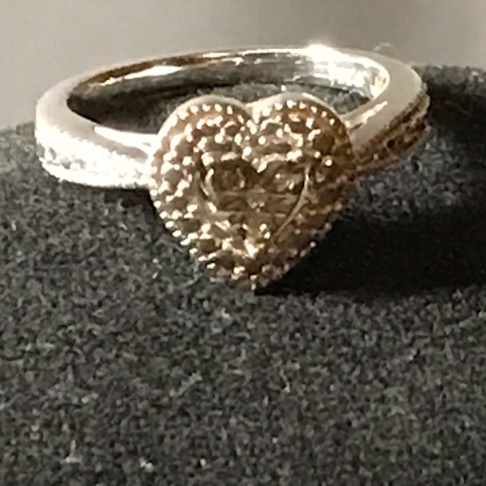 Heart shaped cluster diamond ring in925